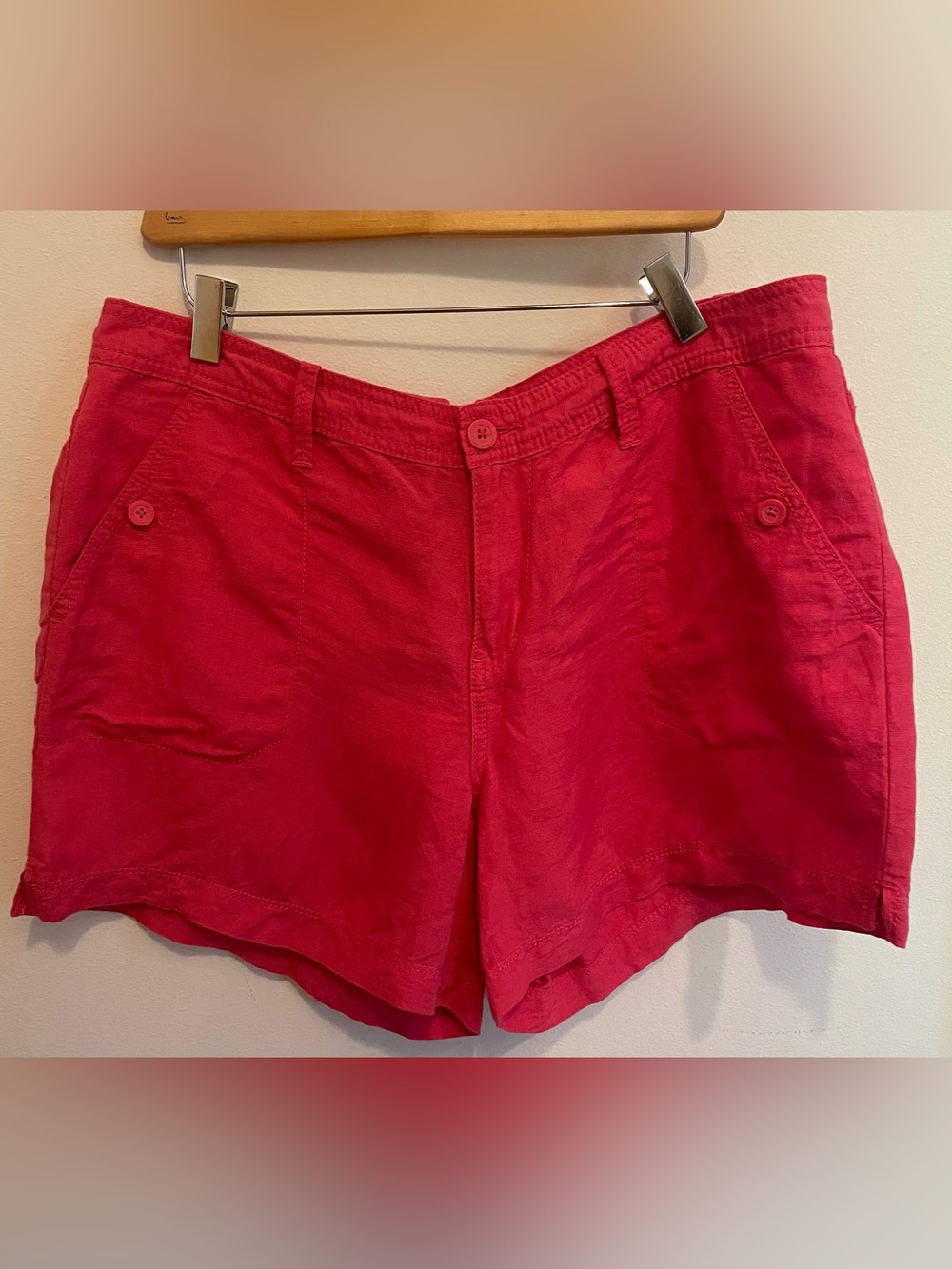 Calvin Klein Jeans Coral Linen-Blend Shorts